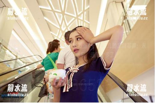AISS爱丝(钻石版) - 不一样的万圣节，松果儿的定制写真：从可爱小精灵到搞怪南瓜，选择太多了！