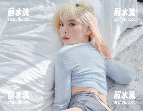 每次翻看Dami(퀸다미)的红裙照片，总是想问，这种穿搭教程有没有？