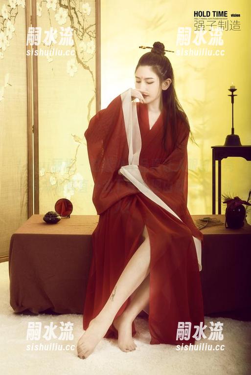 Ligui丽柜 - 这婚纱作品真让人眼前一亮，饶威你简直…我下载的理由就一个：迷人！