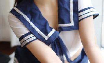 MFStar模范学院 – 唐琪儿il的全套吊带图包，看起来像是要开party了哈哈！