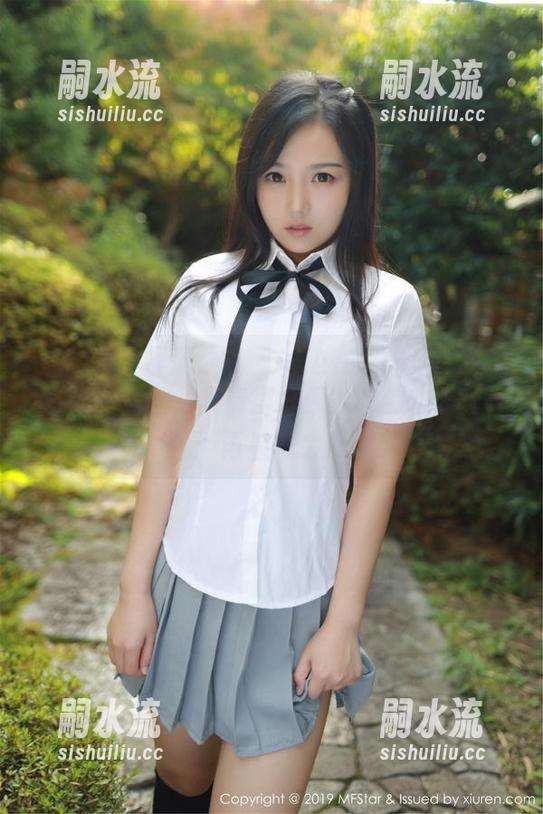 MFStar模范学院 - 一边在线一边欣赏艾静香的黑丝，高清得好像能听到心裡小声说：再看一会儿。