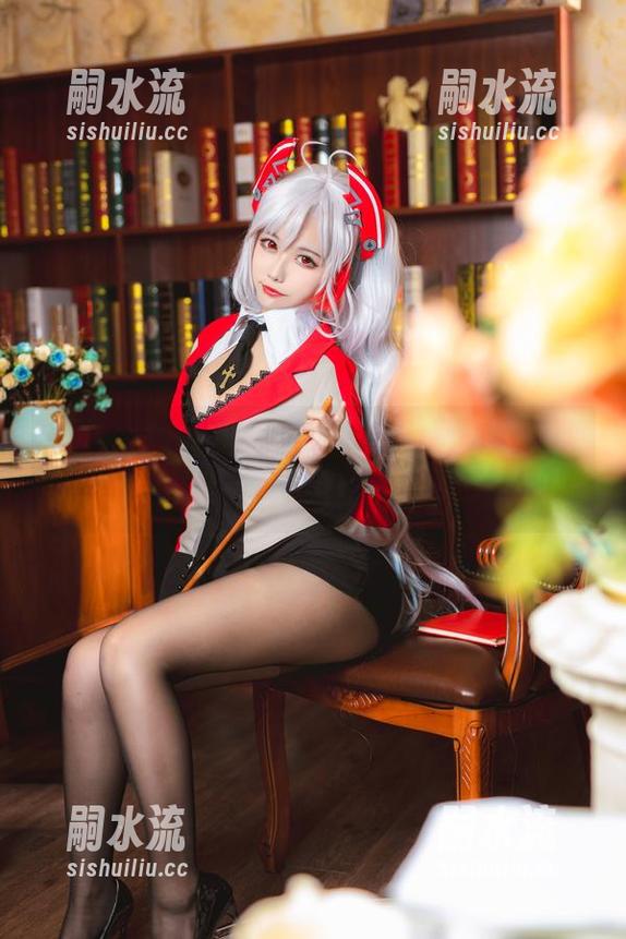 Momoko葵葵 哎呀,Momoko葵葵又来了,快来下载这组‘吾妻’美图吧,心要强大!