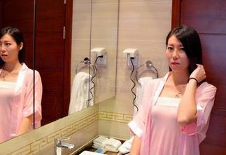 PANS写真 – 小小的兔女郎与毫无节制的高清壁纸，来看看她的优雅姿态。