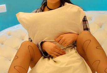 PANS写真 – 柚子私房写真，泳装扮演里的不可靠性感。