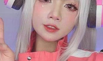PoppaChan最新写真集，“秘书”模式开启，你的办公时光会不会，只是幻觉？