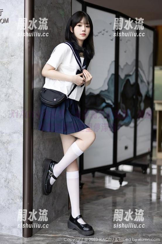 XIAOYU语画界 - 看徐莉芝的美脚，难道今夏就要在这里停滞吗？