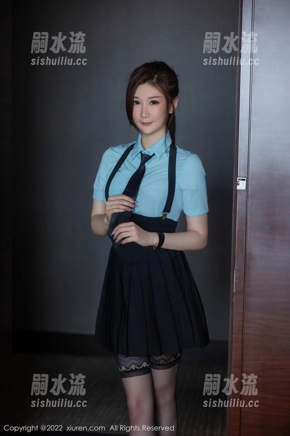 Xiuren秀人网 - 轻描淡写，Emily尹菲的女孩私房图集，可别太认真哦