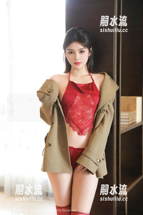 Xiuren秀人网 - 高清美图配短裤，lingyu69你这是在挑战谁的审美？