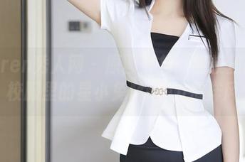 Xiuren秀人网 – 原图合集：学校里的奇遇，校服里的星小兔Meetu别样风华！