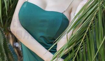 YouMi尤蜜荟 – 学姐游戏：媛宝儿boa的调皮图片合集，谁还在乎学业！