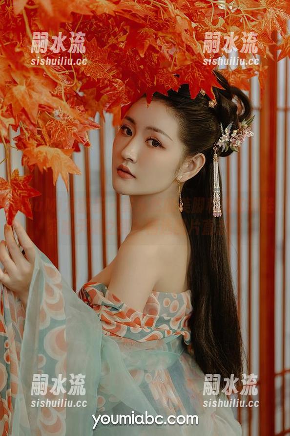YouMi尤蜜荟 - 黄乐然的美脚和我的拖鞋有啥天壤之别？精选图片直击！