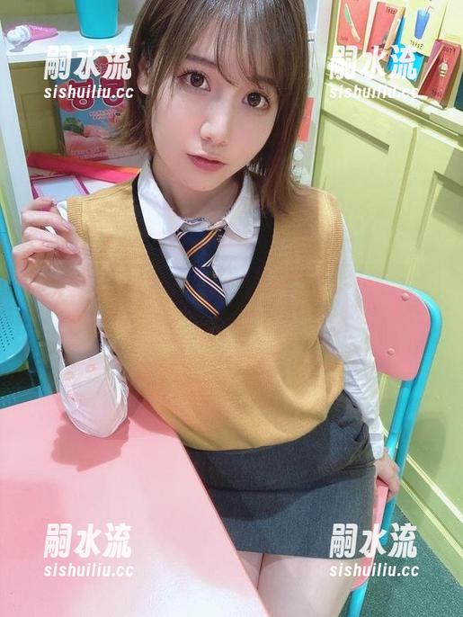 けん研的悠闲下午，吊带加网盘，合集里的快乐觉醒