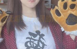 谁说白色无趣？けん研的高清cos打破常规！