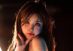 微密圈 – 毫无保留的于芷晴：那些裸足的写真趣事