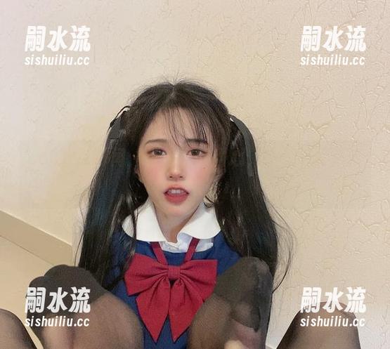 cos分享时间，倦倦喵的甜心，让人不禁想亲亲