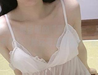 最新作品：倦倦喵的“厨娘”——别只顾着做菜，她还有更迷人的一面