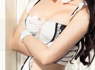 克拉女神 – 王睿的内衣高清合集，喜欢的程度直线上升。