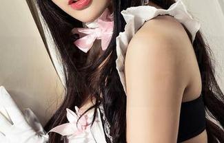克拉女神 – 请允许我再看菲菲的无圣光棉袜写真，腿部细节太迷人了，没得说！