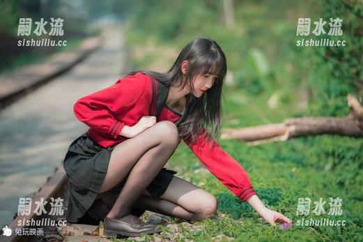 免费写真绝不手软，兔玩映画给的酷Girl就是那么有张力。