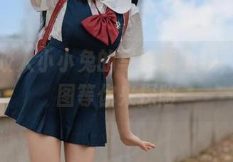 终于！咬人小小兔的写真集上线，浓欲原图等你来探险