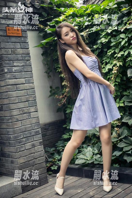 头条女神-刘雨露 头条女神 - 刘雨露的私拍,让我对秘书的理解再次升级,可能还有点复杂。