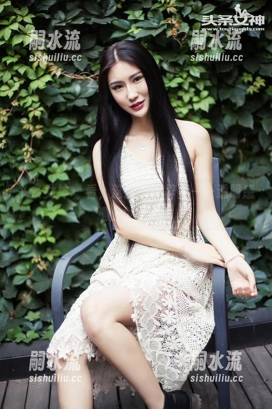头条女神 - 看，这就是张梓柔——透明感满分的图包！