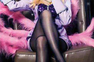 头条女神 – 深潜莫小希的丝袜分享，你会发现重要的细节