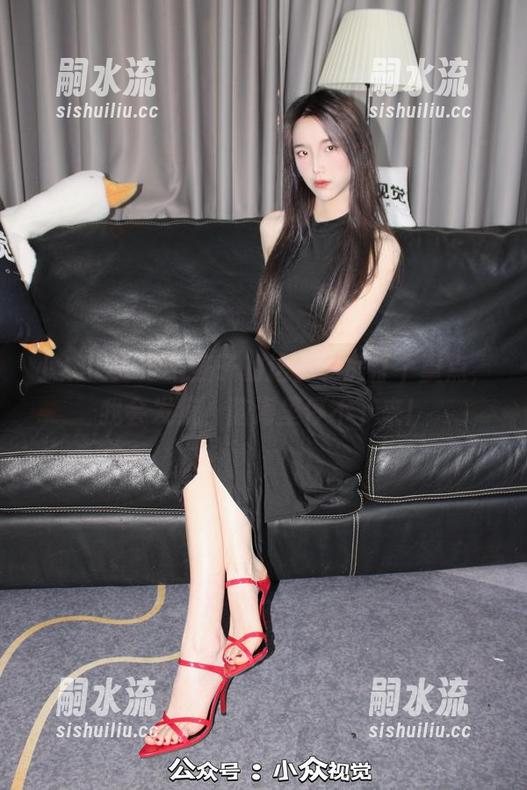 小众视觉 - 给燕子的这套私房打个重点，我会发疯，脑海里停不下来！