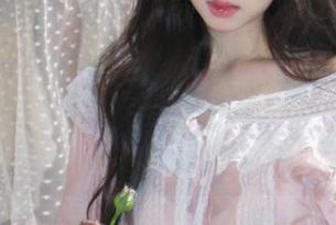 一千个你我，怡子yiii和樱花限定写真集里找不到，资源全都隐秘挂在那儿等你去发现。