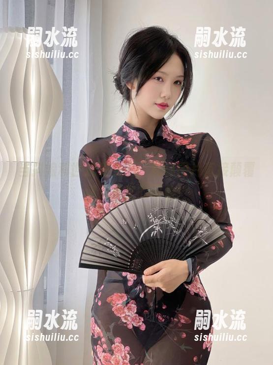 当抖娘利世成为女王，福利图片直接颠覆你对皇室的印象！