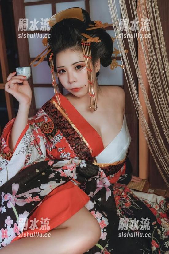 图片中的无颜小天使wy，体操服的魔力究竟在哪儿？