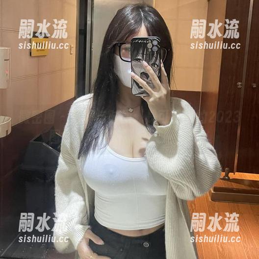 微密圈 - 写真与时间：是可馨耶的2023图册，让你忘了今天是几号。