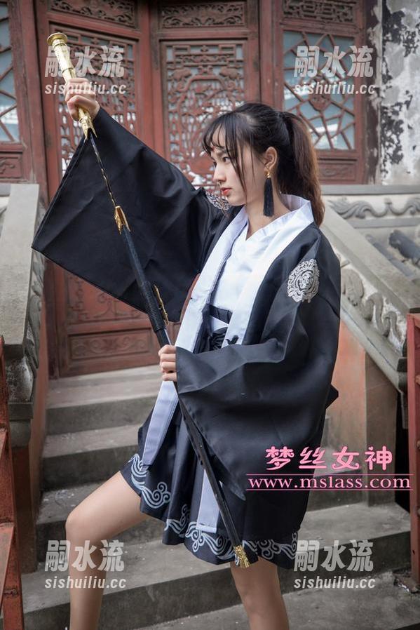 梦丝女神 - 黑袜风暴：魏婷婷的私房图包，大胆来一发！