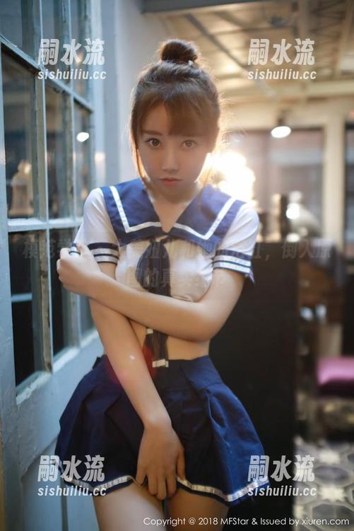 模范学院 - 大美妞儿和她的浴缸，倒入原图的真实细节