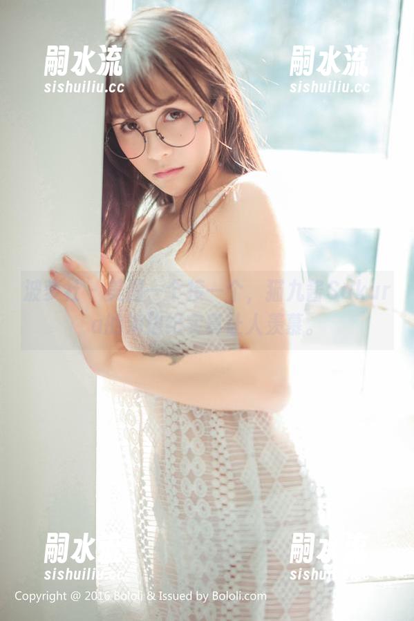 波萝社 - 美图一个接一个，猫九酱Sakura的海边纪实真让人羡慕。
