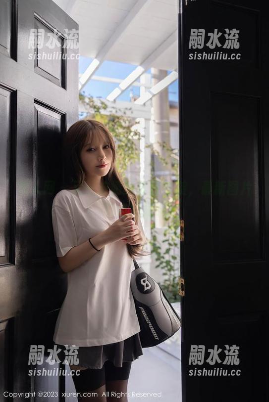 秀人网-奶酥 秀人网 - 又一波奶酥夏日来袭,最新图片有点犯规哦