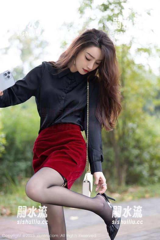 秀人网-娇喘JC 秀人网 - 壁纸与写真:娇喘JC的少女梦,纸上谈兵有没有听过?