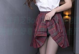 秀人网 – 徐莉芝Booty的比基尼图包，更新了些啥？好奇心作祟让我点开了！
