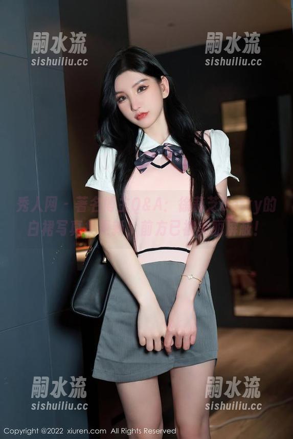 秀人网 - 著名博主Q&A：徐莉芝Botty的白裙写真集更新，前方已被美丽屏蔽！