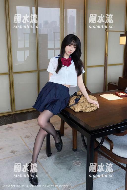 秀人网 - 校园写真，肉晴MINI无处不在的眼球杀手。