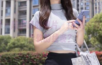 秀人网 – 陈小喵的照片，JK风中藏着多少柔软的线条？