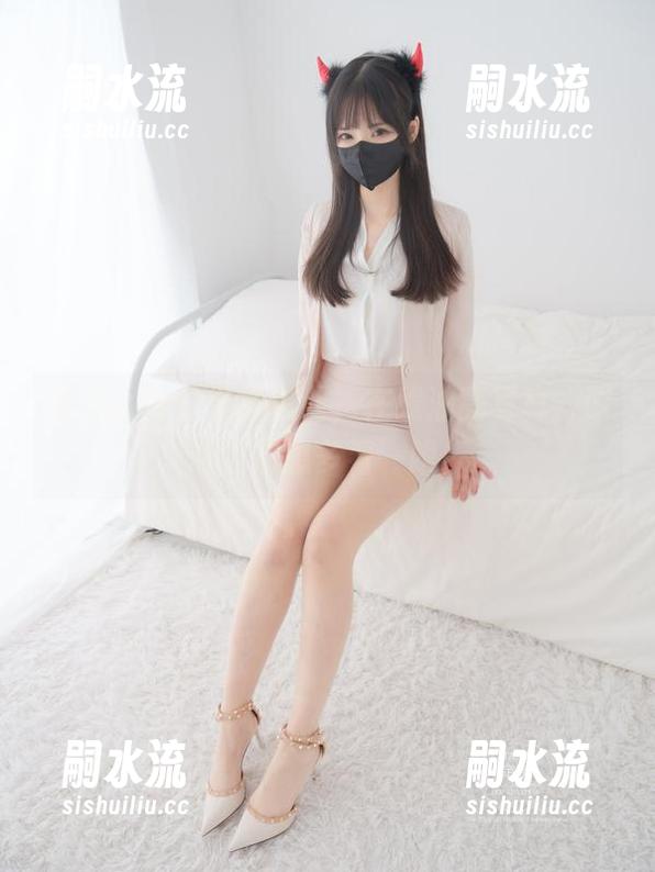 紧急企划-小恩 紧急企划 - 小恩在此,在线油亮写真,时刻让你想多看一眼!