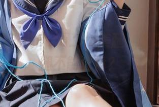 套图里的纸悦Etsu_ko美腿，哎呀，谁说腿不能说情？