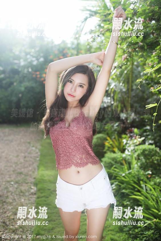 美媛馆 - 看唐琪儿Beauty的双人图，我的眼睛还在同一个地方逗留…